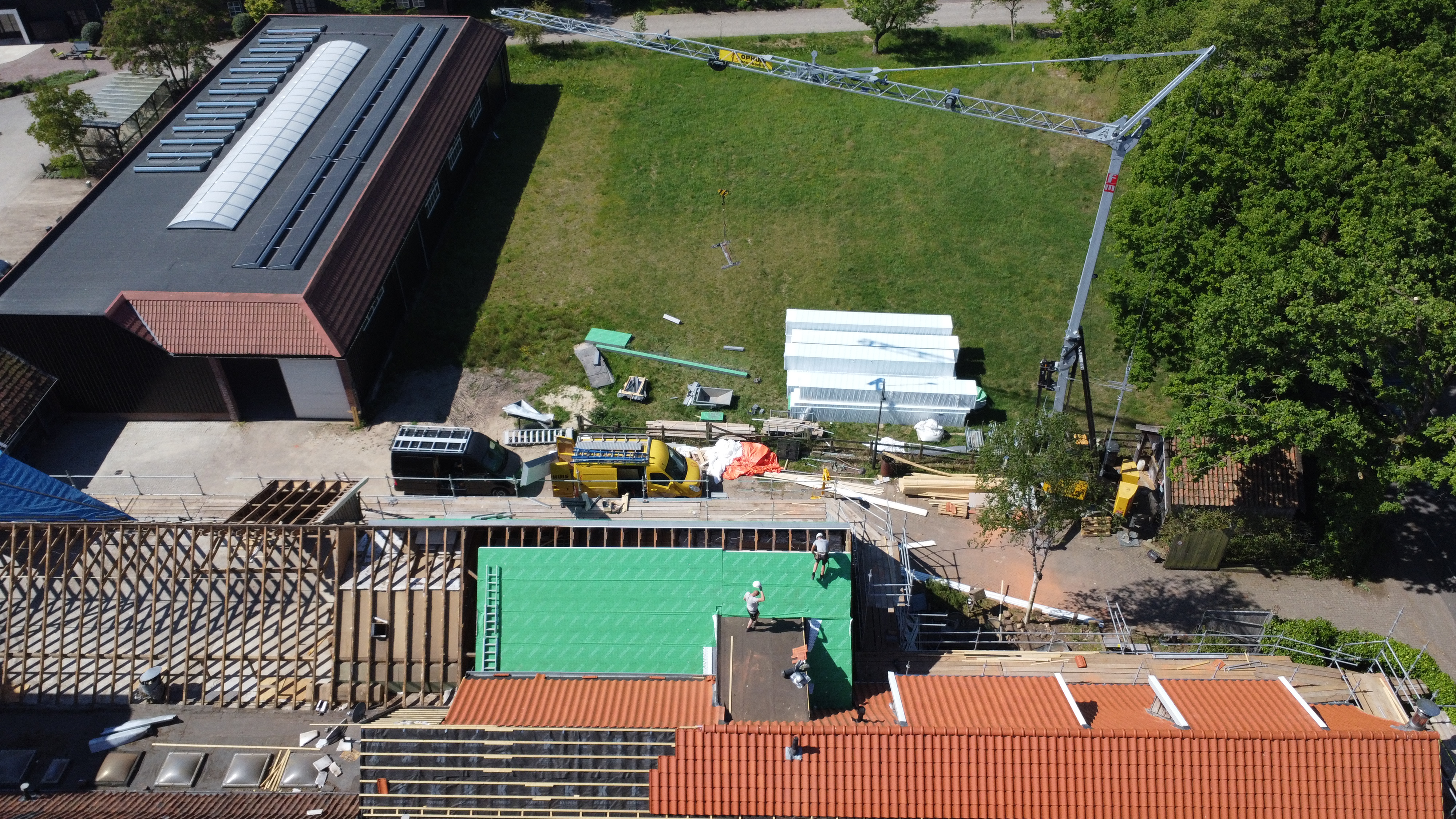 Restauratie en verduurzaming hellend dak en dakkapellen Weerselo fase 1 foto